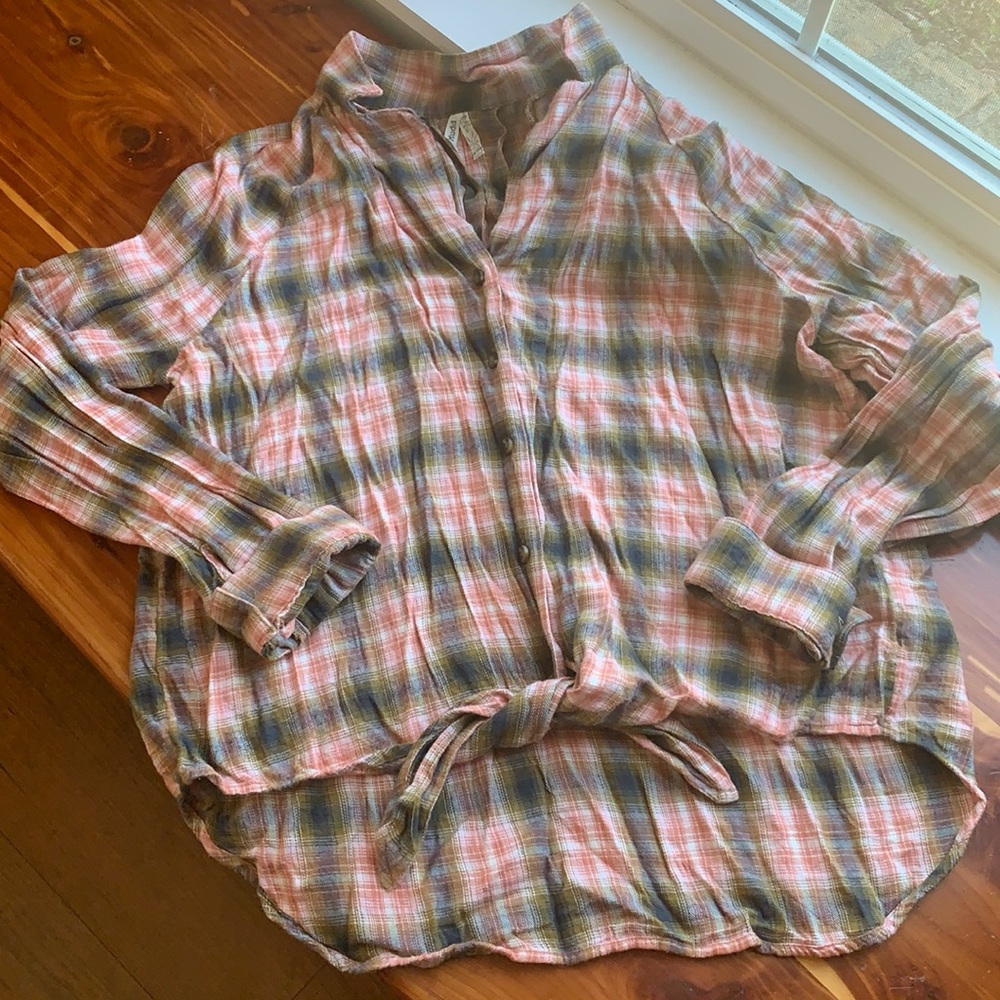 Mudd flannel tie up button down shirt like new, never worn